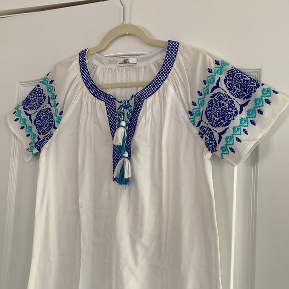 Vineyard Vines Dress - Picture 2 of 10